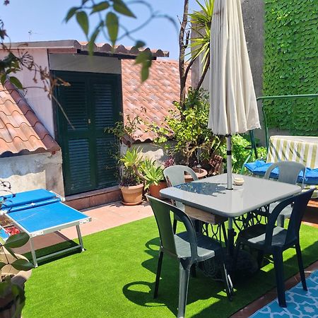 نابولي Casa Lego Small Room With Terrace المظهر الخارجي الصورة